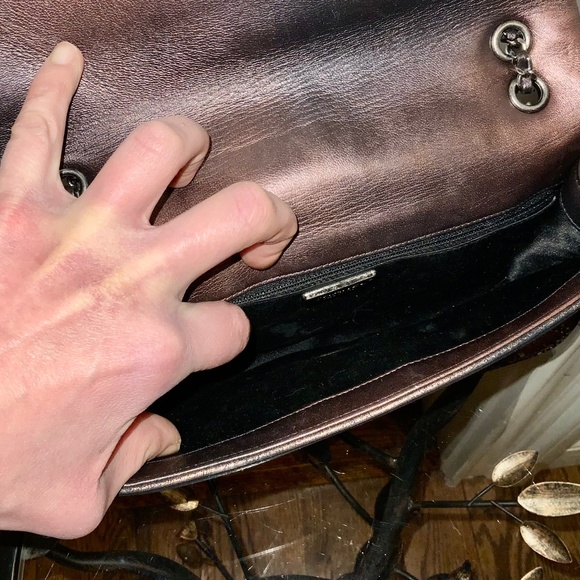 Chanel handbag - Picture 6 of 15